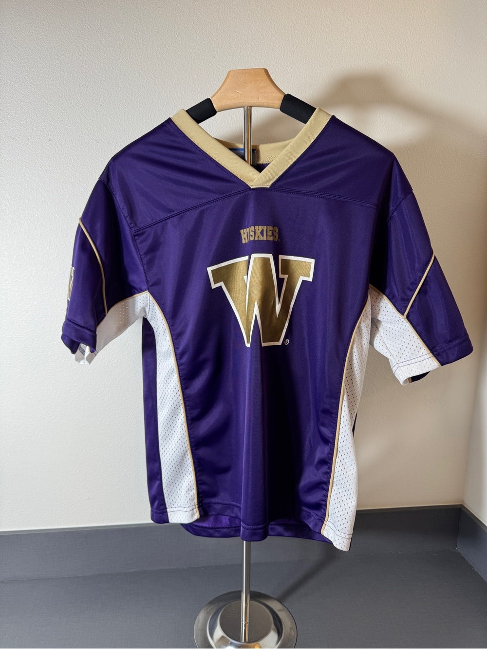 Washington Huskies NCAA Football Jersey Purple - Women's S
